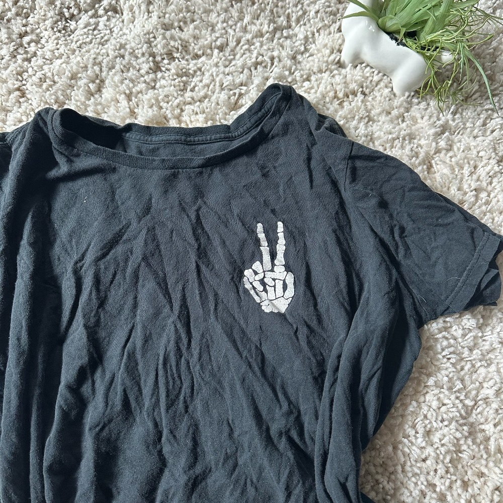 Bowery Supply Co vintage skate skull skeleton vintage y2k skater peace s…